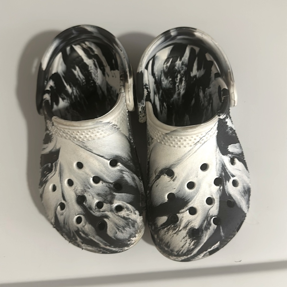 Crocs toddler size 6 black and white. $20 OBO